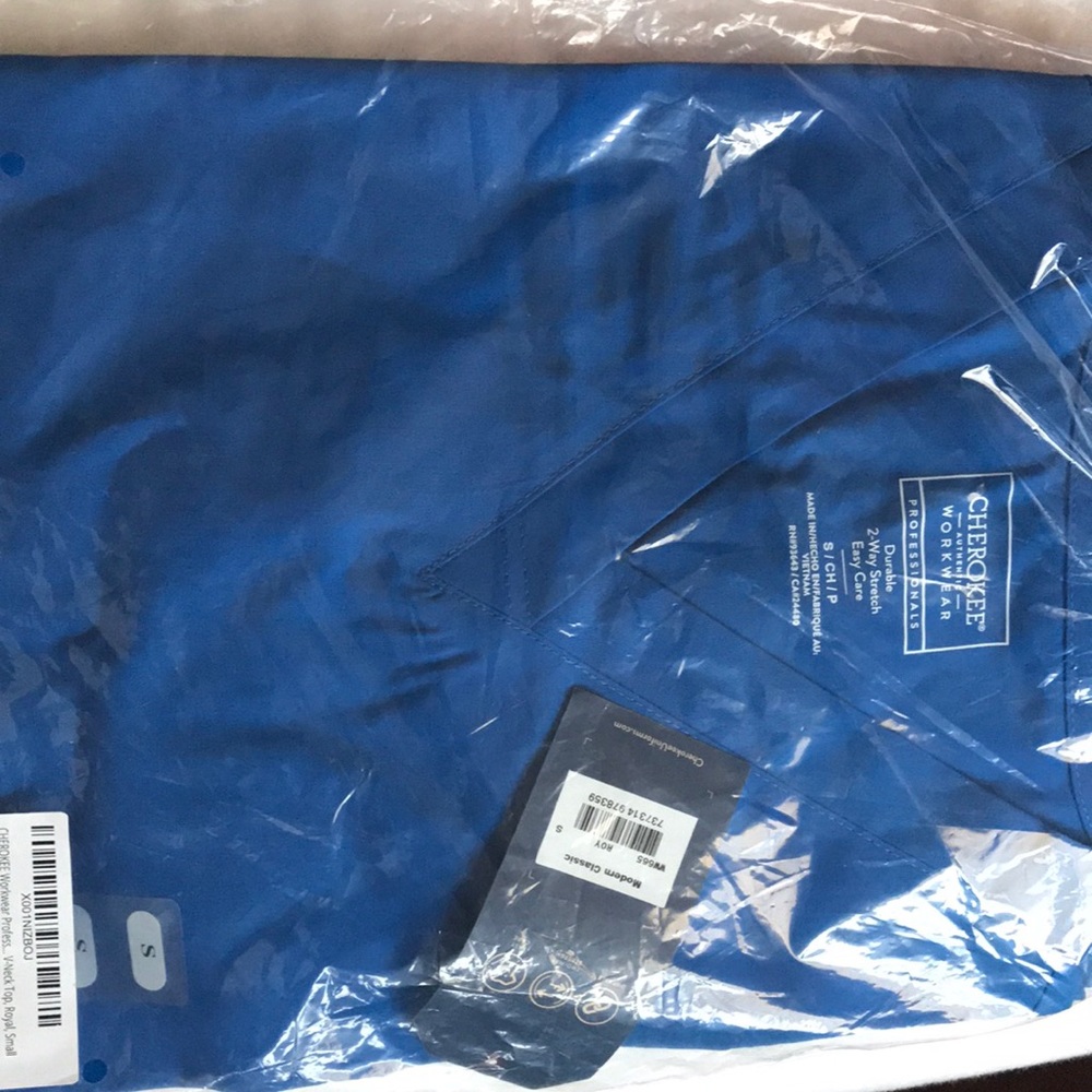 Cherokee workwear professional scrub top